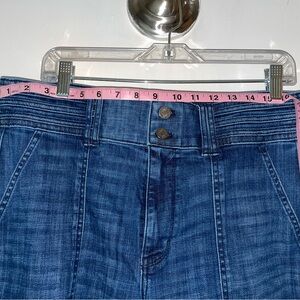 White House Black Market High Rise Blue Jeans